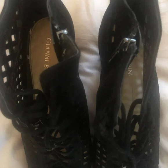 Booties - Picture 4 of 9